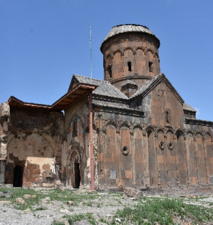 Ani Tigran Honentz Aziz Krikor Lusavoriç,Nakışlı Kilisesi (Resimli Kilise)